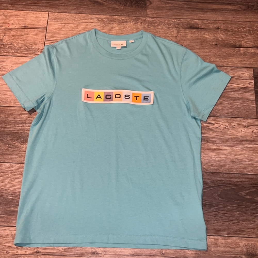 Men’s Large LACOSTE tee